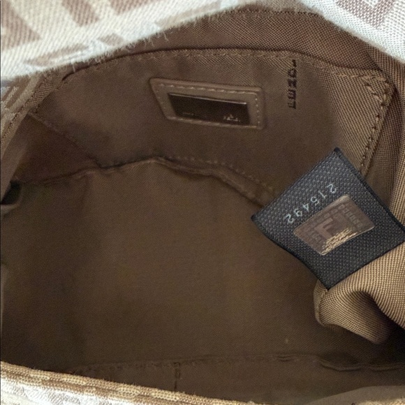 FENDI Zucchino Mini Mama Baguette Beige - Picture 6 of 7